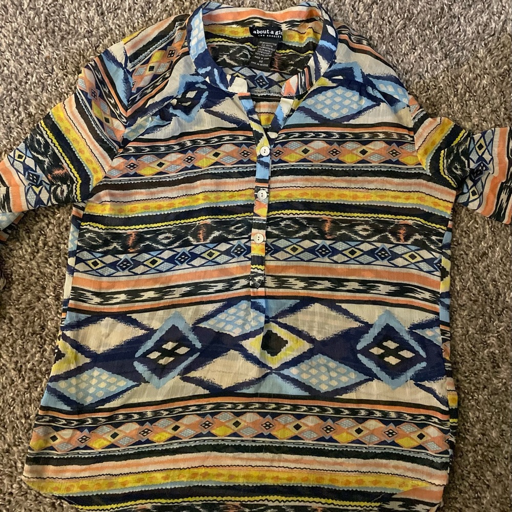 Size XS About a Girl Long Sleeve Shirt